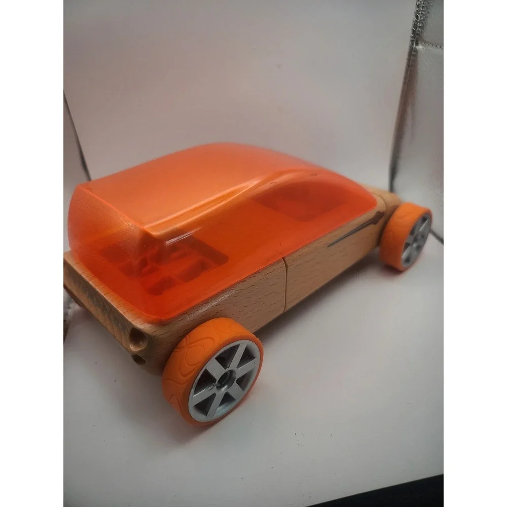 Automoblox M9 Sport Van Wooden Toy Car Orange Calello Modular 2015 1702015100